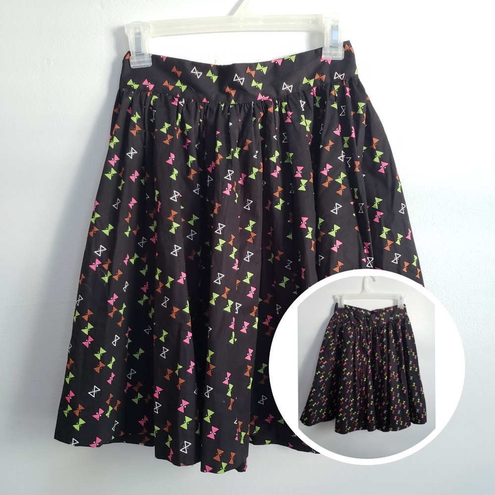 Trashy Diva Bow Tie Mini Skirt